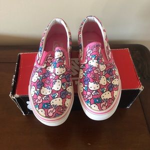 Hello Kitty slip on VANS